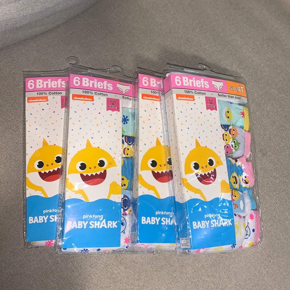 4 packs of 4T Girl’s Briefs